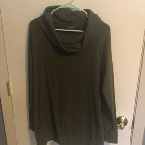 Green cowl neck tunic XL